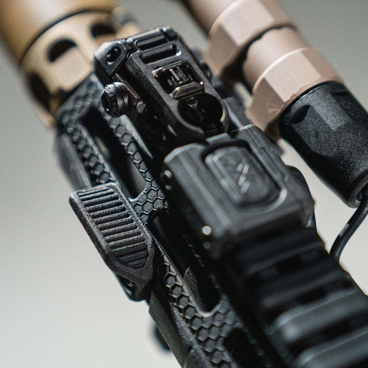 Magpul M-LOK Thumb Shelf ( MAG1566 )